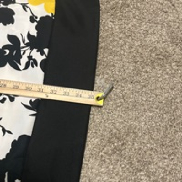 Women's AB Studio Dress Size 14 White Black Yellow Floral Sleeveless - Picture 3 of 6